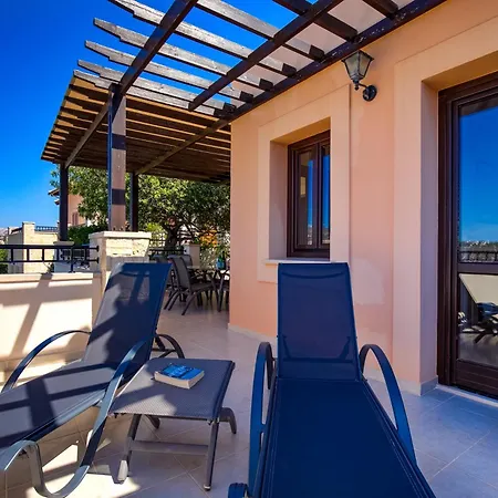 Fantastic Junior Cz02 Salamis With Gorgeous Views, Aphrodite Hills